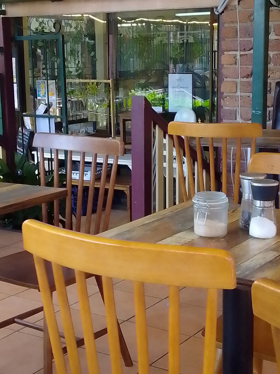 Vibe, Mudgee Bah Espresso Cafe