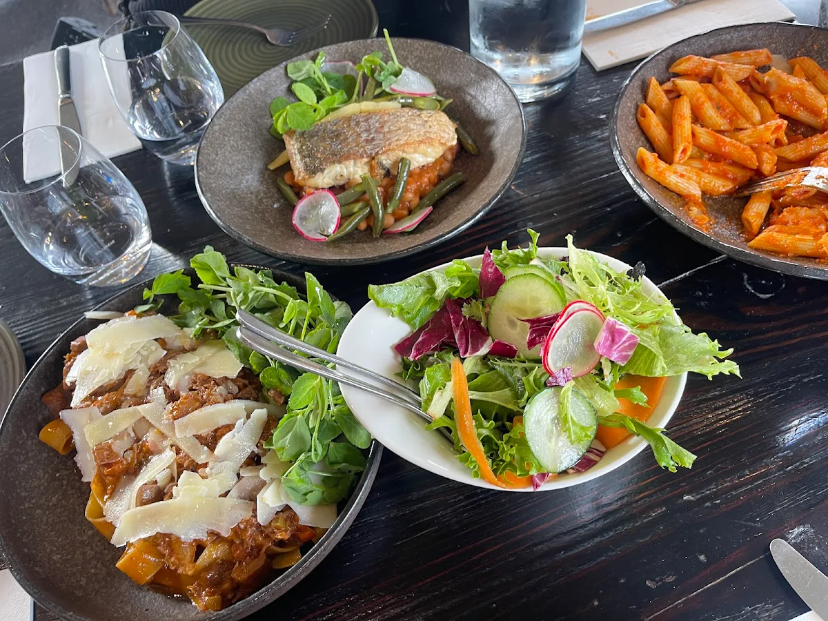 Food & drink, Meletos