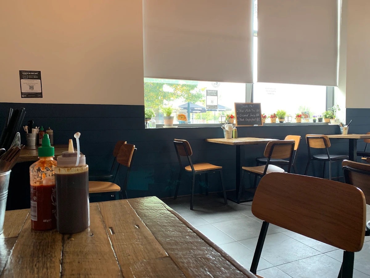 Vibe, Noi Noi Vietnamese Restaurant in Casey