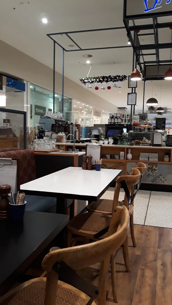 Vibe, Jamaica Blue Mt Ommaney