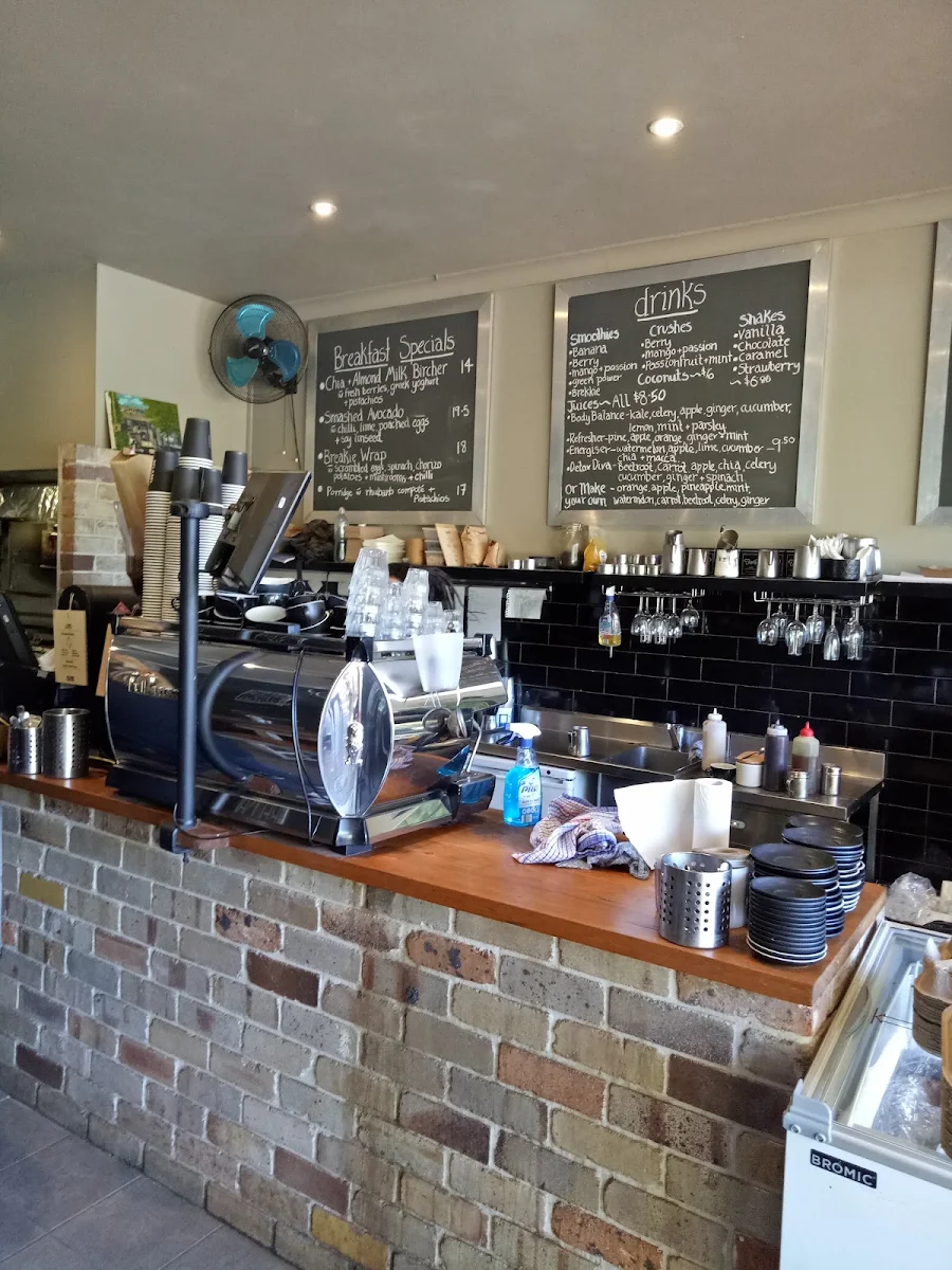 Menu, Café Relish