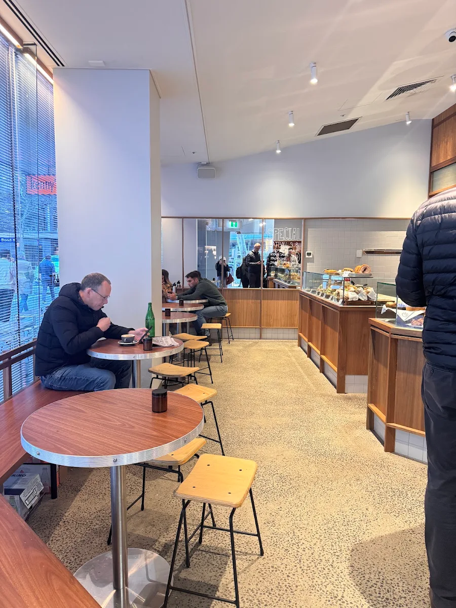 Vibe, Spyglass Coffee