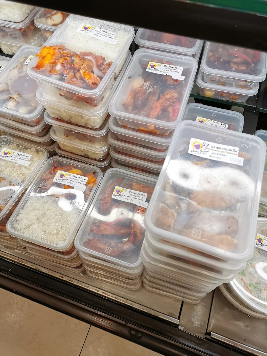 Vibe, Khao Neow Thai Street Food