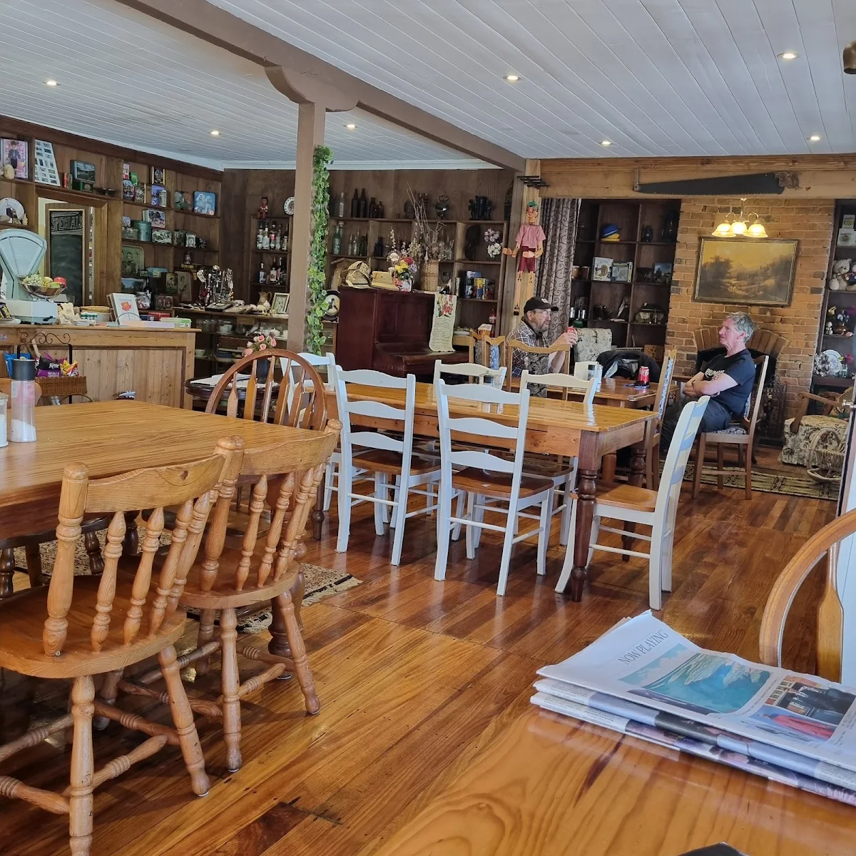 Vibe, The Hearth of Chudleigh (Emporium, Cafe & Event Space)