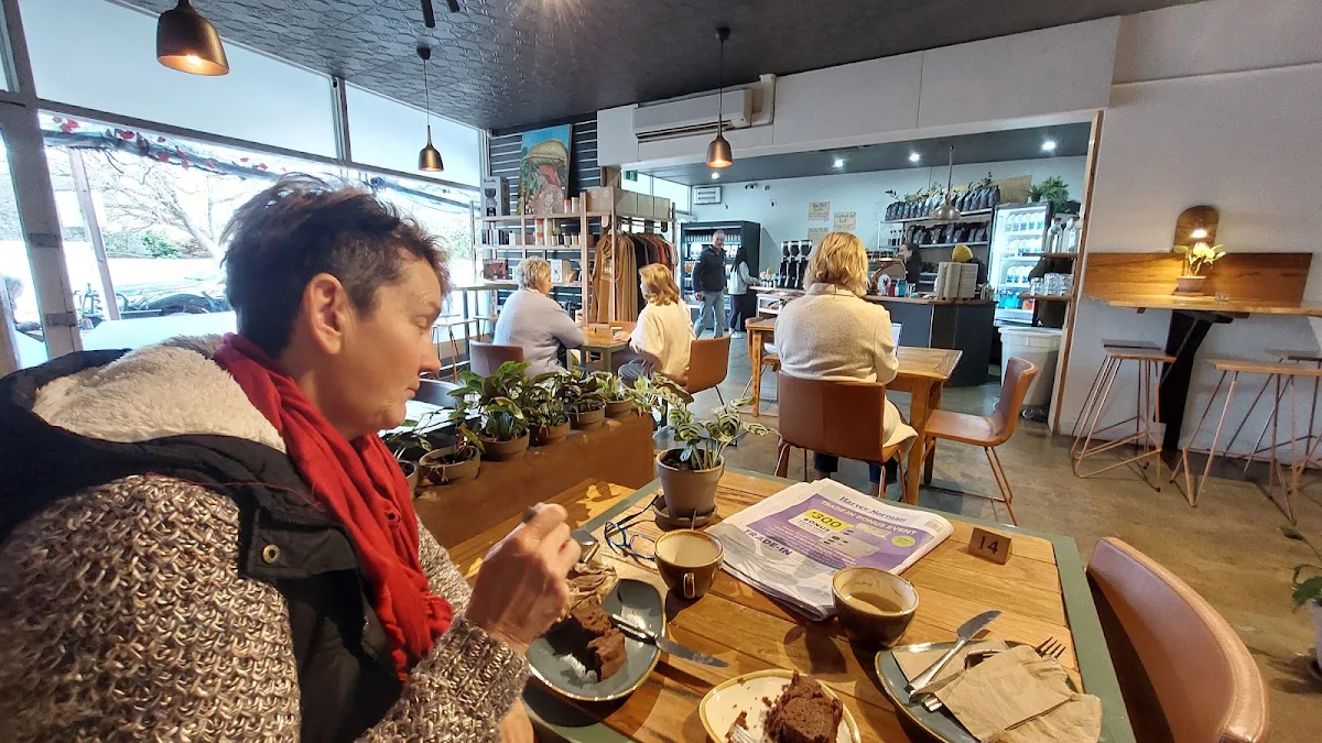 Vibe, HARK! Coffee Roasters