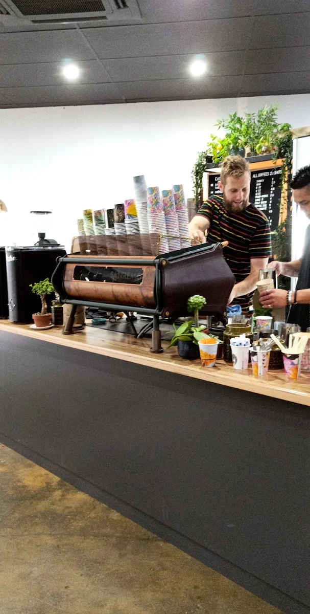 Vibe, HARK! Coffee Roasters