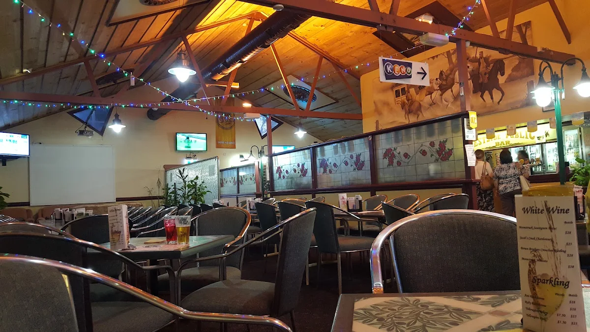 Vibe, Westside Village Hotel