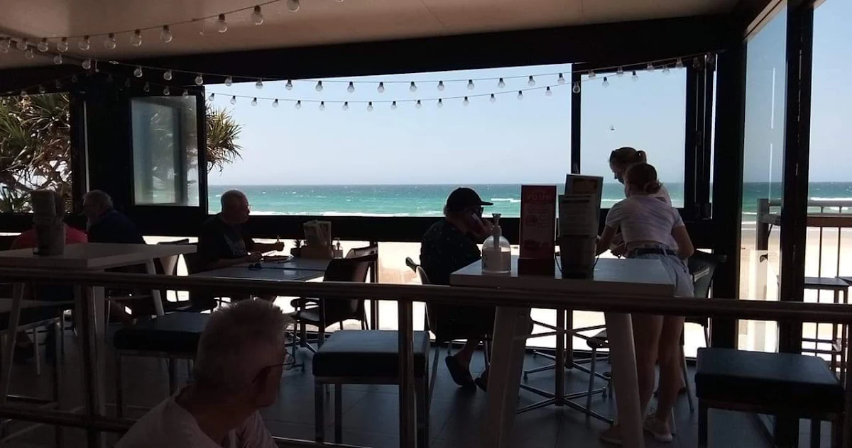 Vibe, Kirra Beach Surf Club