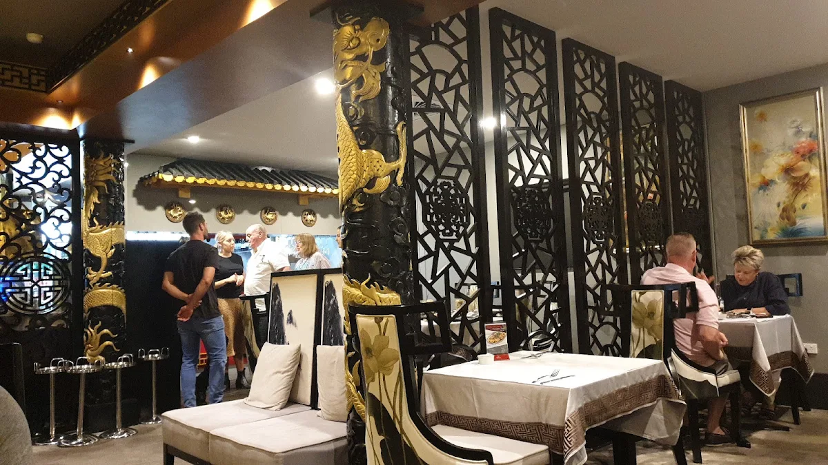 Vibe, Dragon Palace