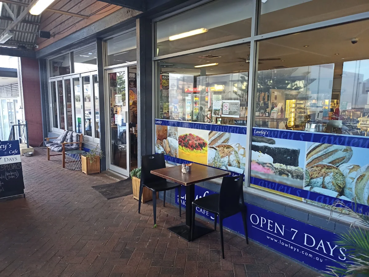 Vibe, Lawley's Bakery Cafe