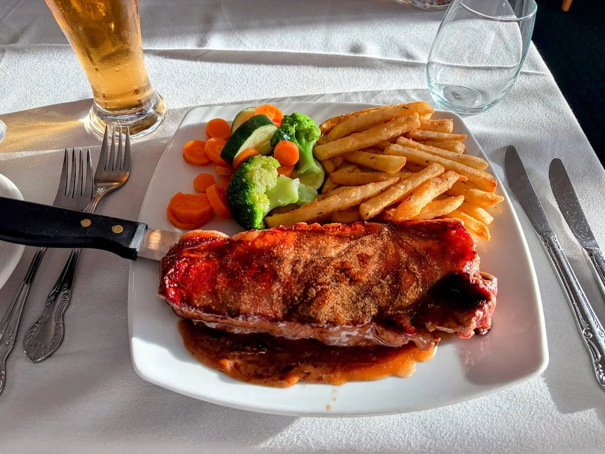 Food & drink, Rhys' Restaurant