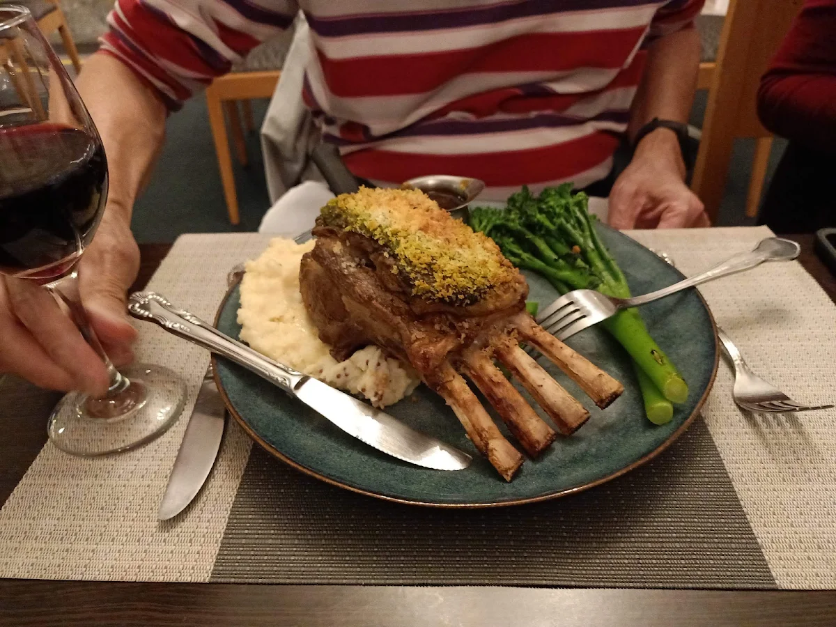 Food & drink, Rhys' Restaurant