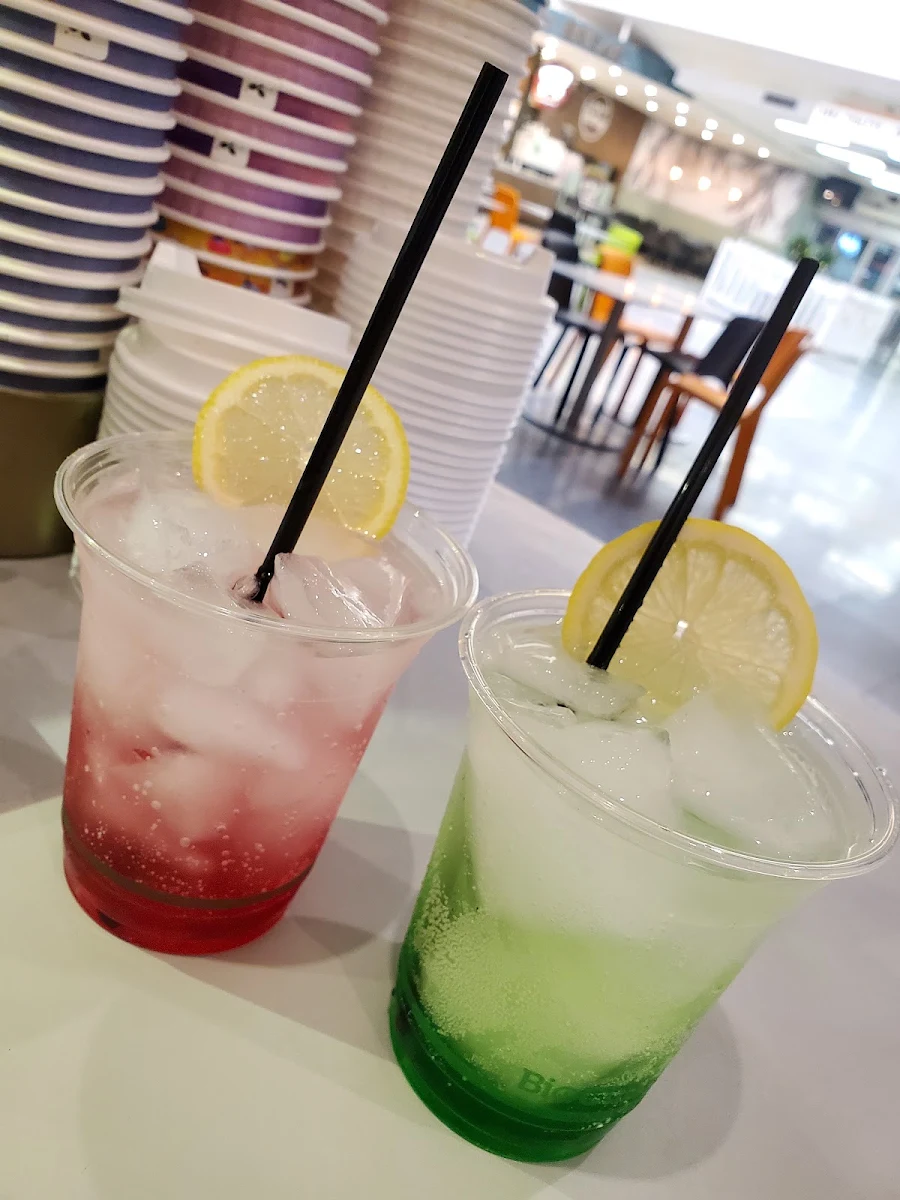 Food & drink, The Daily Grind Cafe