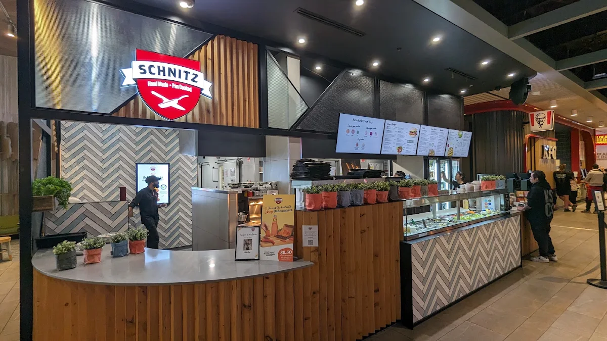 Vibe, Schnitz The Glen