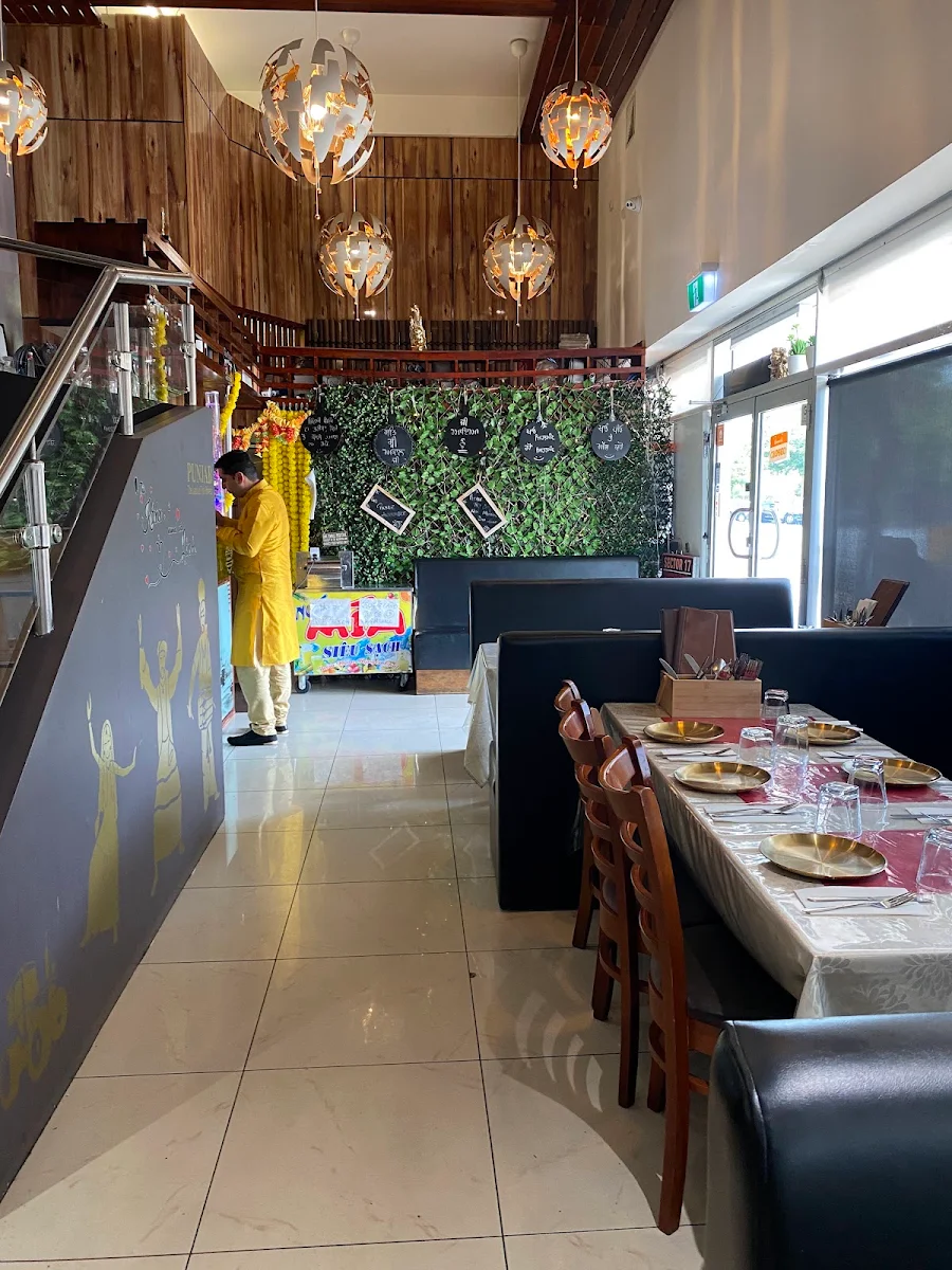 Vibe, Sector 17 Indian Cuisine