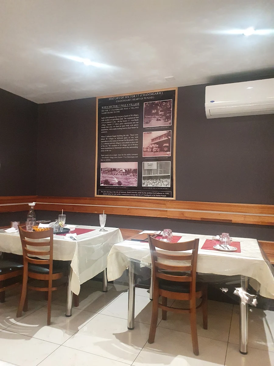 Vibe, Sector 17 Indian Cuisine