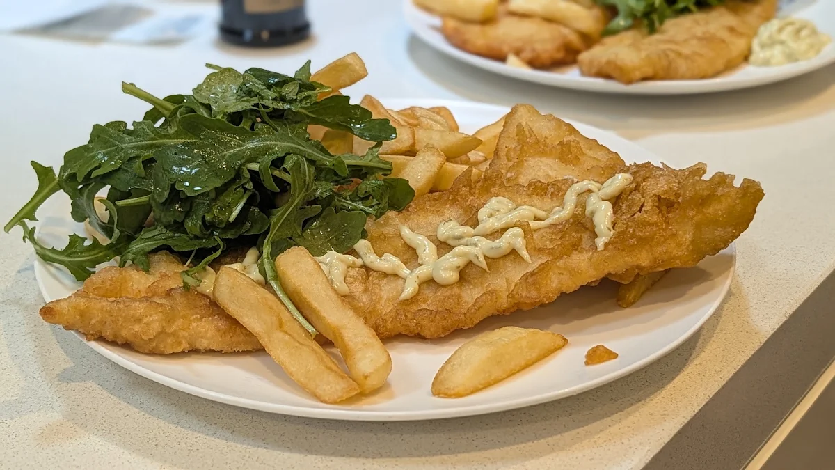 Food & drink, Fish Plus - Fish and Chips