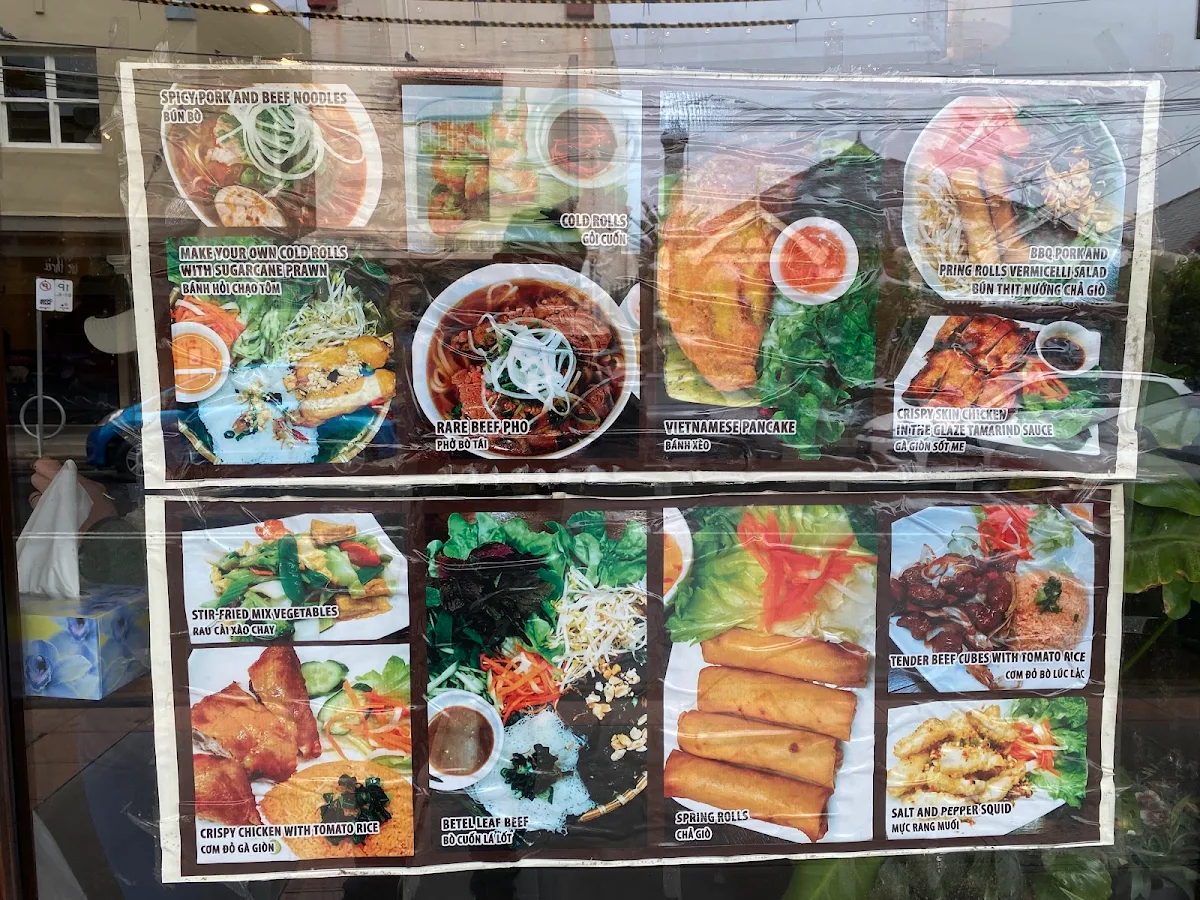 Menu, Gia Đình Marickville