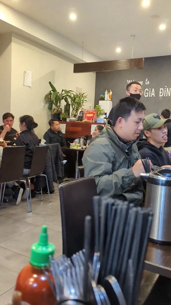 Vibe, Gia Đình Marickville