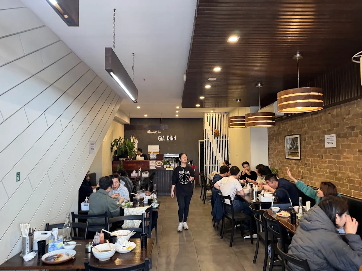Vibe, Gia Đình Marickville