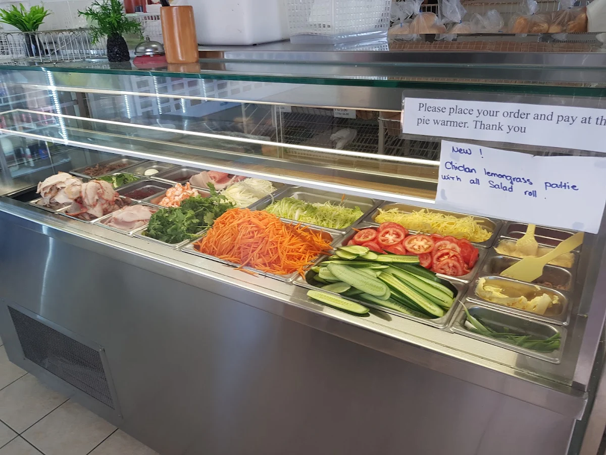 Vibe, Vince Fresh Bakery