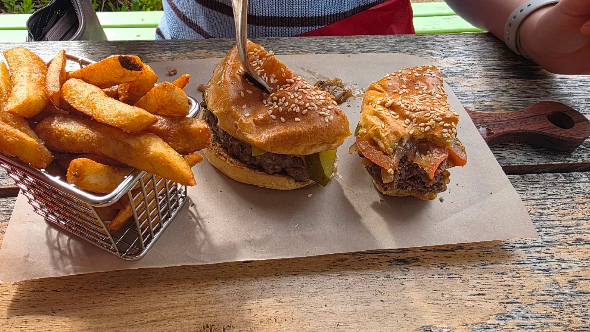 Food & drink, FATS - Food, Arttraction, Tee off, Socializing