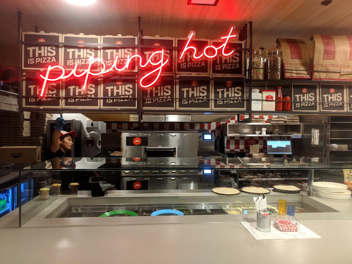 Vibe, Pizza Hut Waterloo