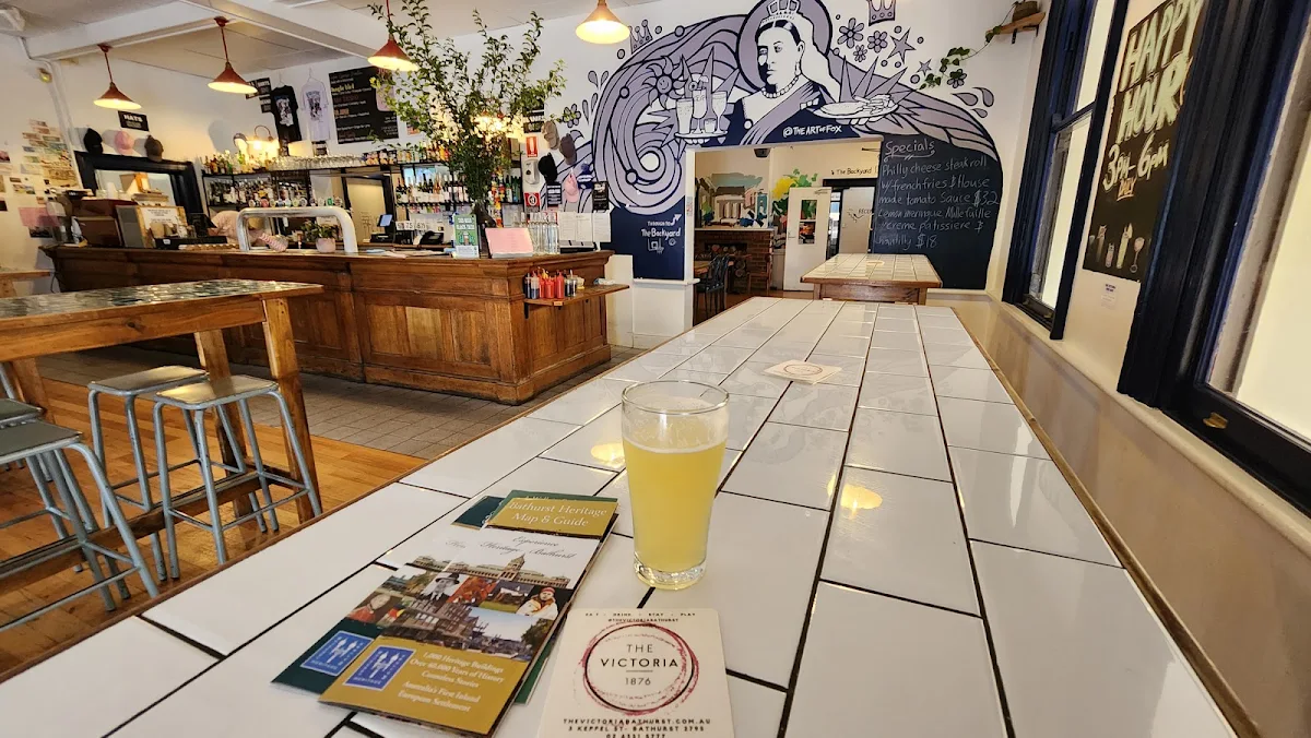 Vibe, The Victoria Bathurst