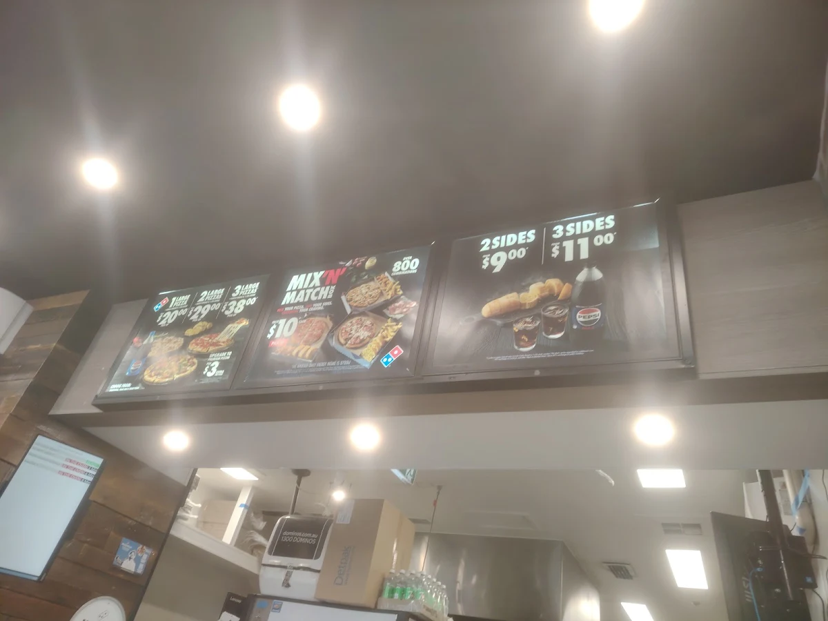 Menu, Domino's Pizza Hoppers Crossing