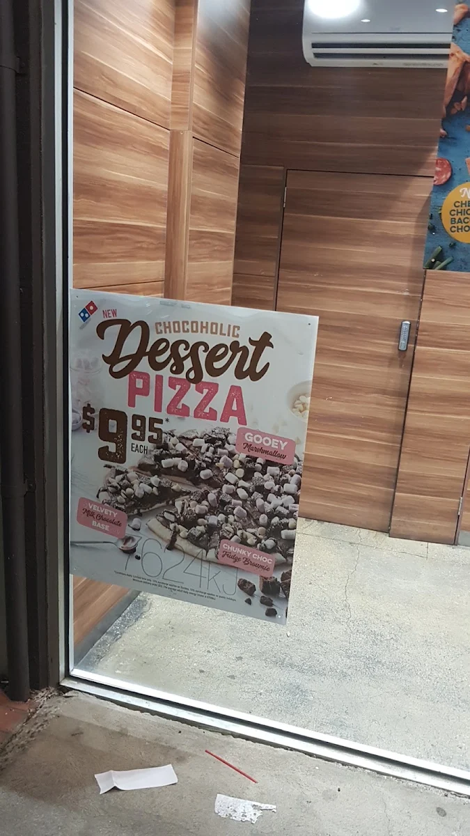 Menu, Domino's Pizza Hoppers Crossing