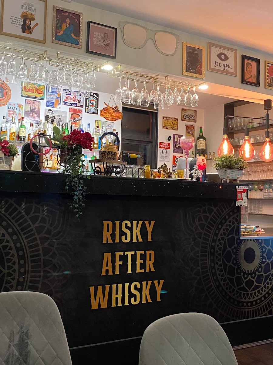 Vibe, Clever Chachi - Best Indian Restaurant & Bar in Castle Hill