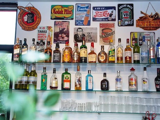 Vibe, Clever Chachi - Best Indian Restaurant & Bar in Castle Hill