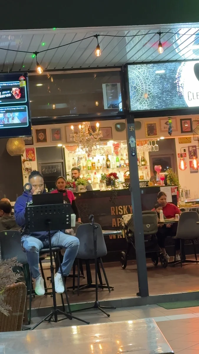 Vibe, Clever Chachi - Best Indian Restaurant & Bar in Castle Hill