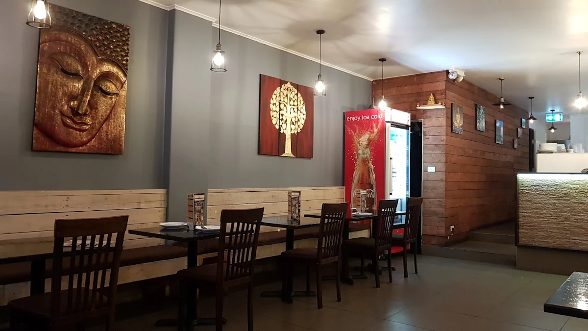 Vibe, Tin Thai Restaurant