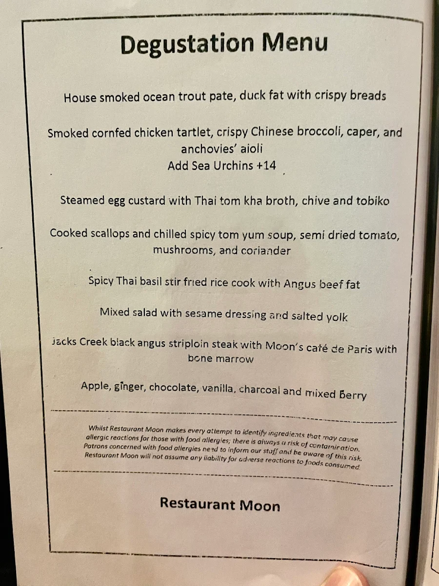 Menu, Restaurant Moon