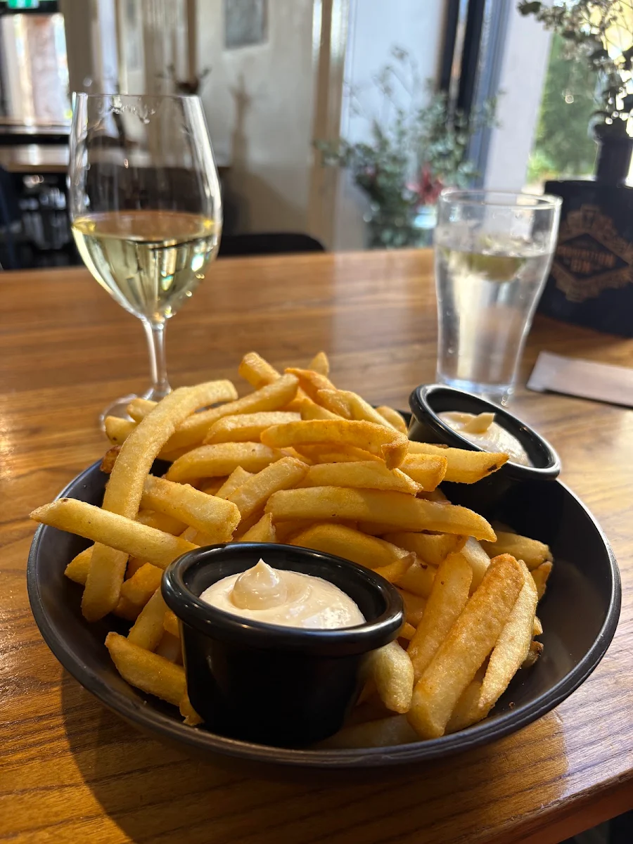 Food & drink, The Kentish Hotel