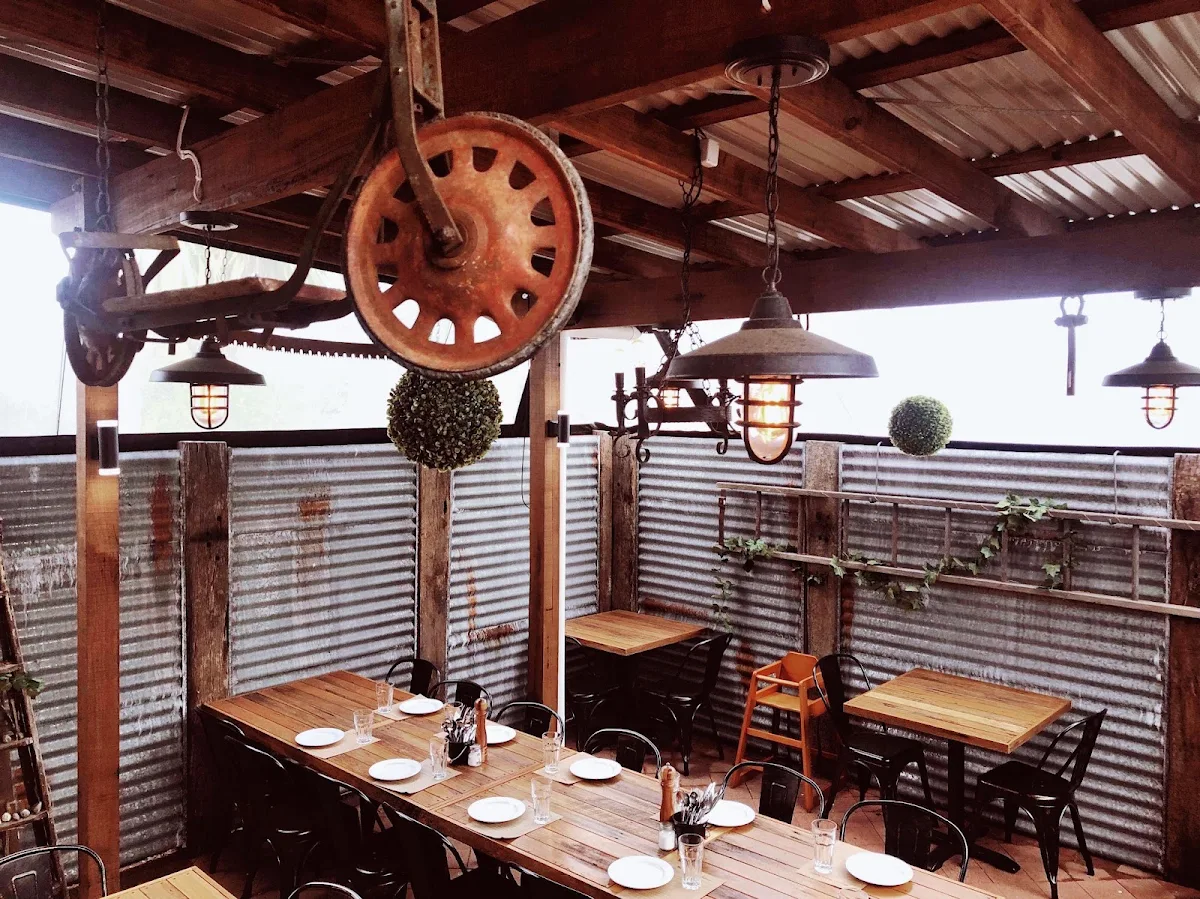 Vibe, Mamma's Italian Kitchen