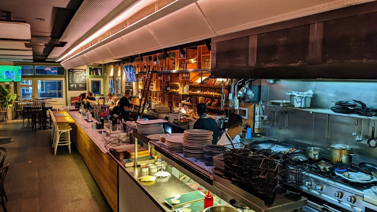 Vibe, Phoenix, Woollahra