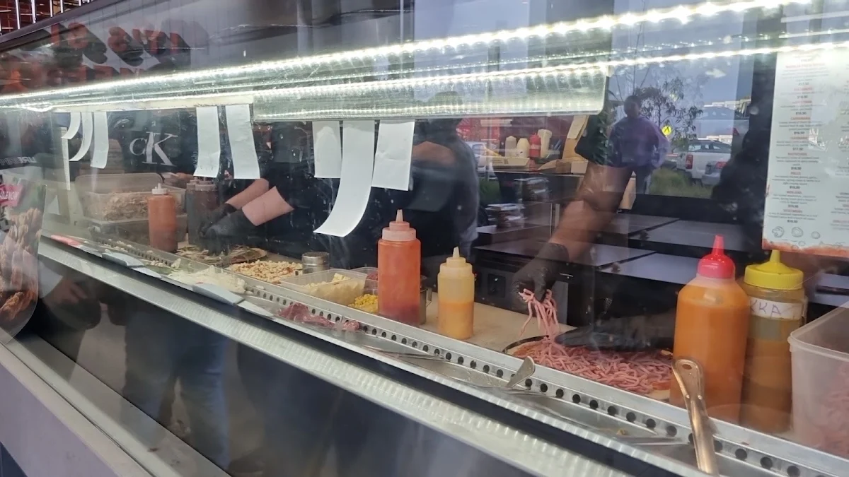 Vibe, Woodlea Pizza