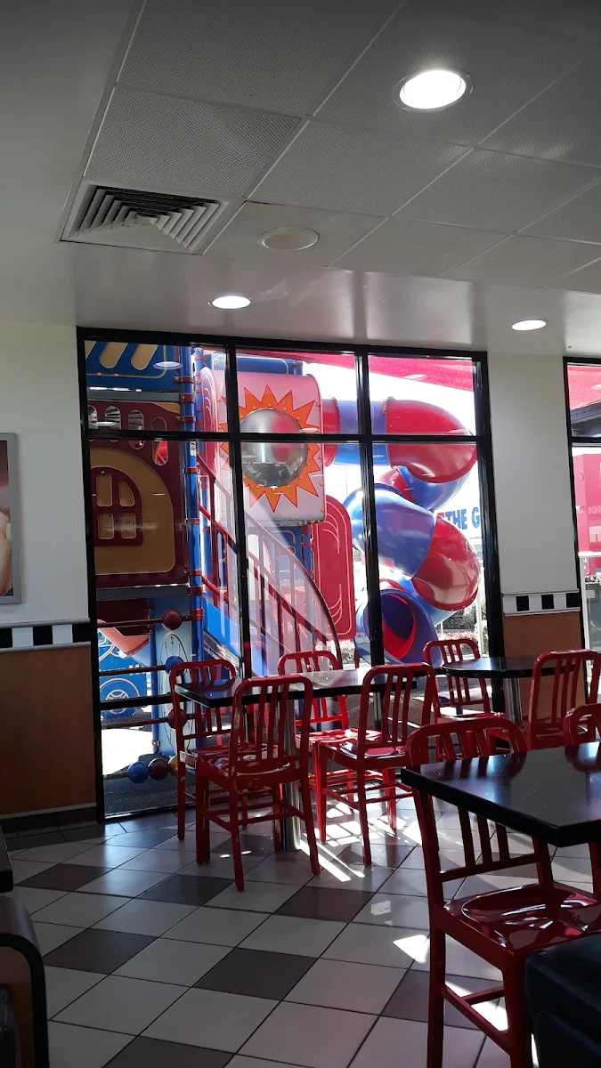 Vibe, Hungry Jack's Burgers South Tweed