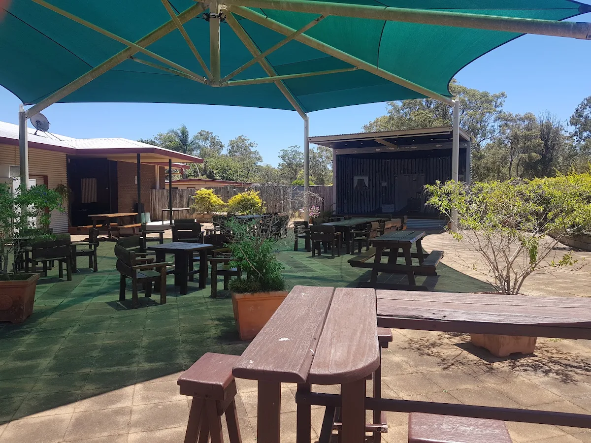 Vibe, Avondale Homestead Tavern