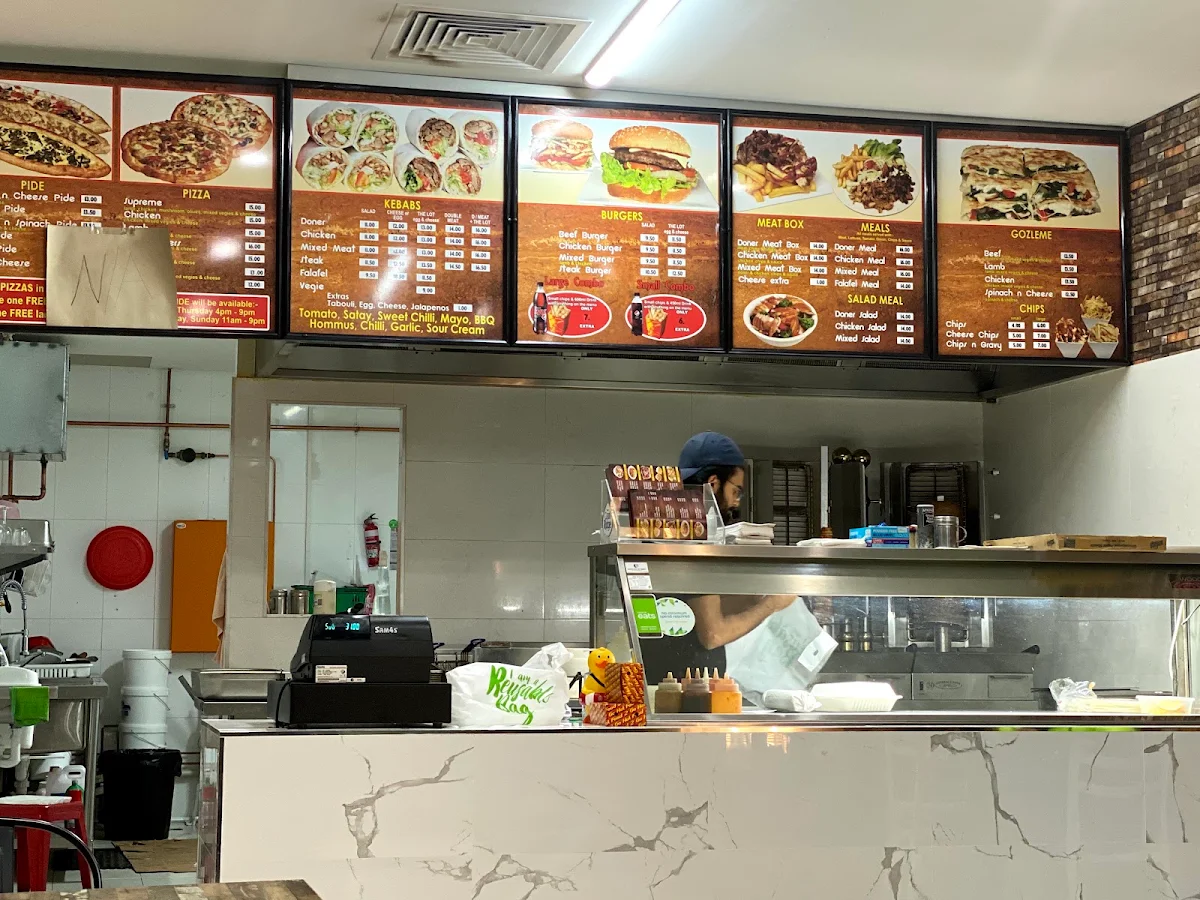 Menu, Carramar Pizza and Kebab House