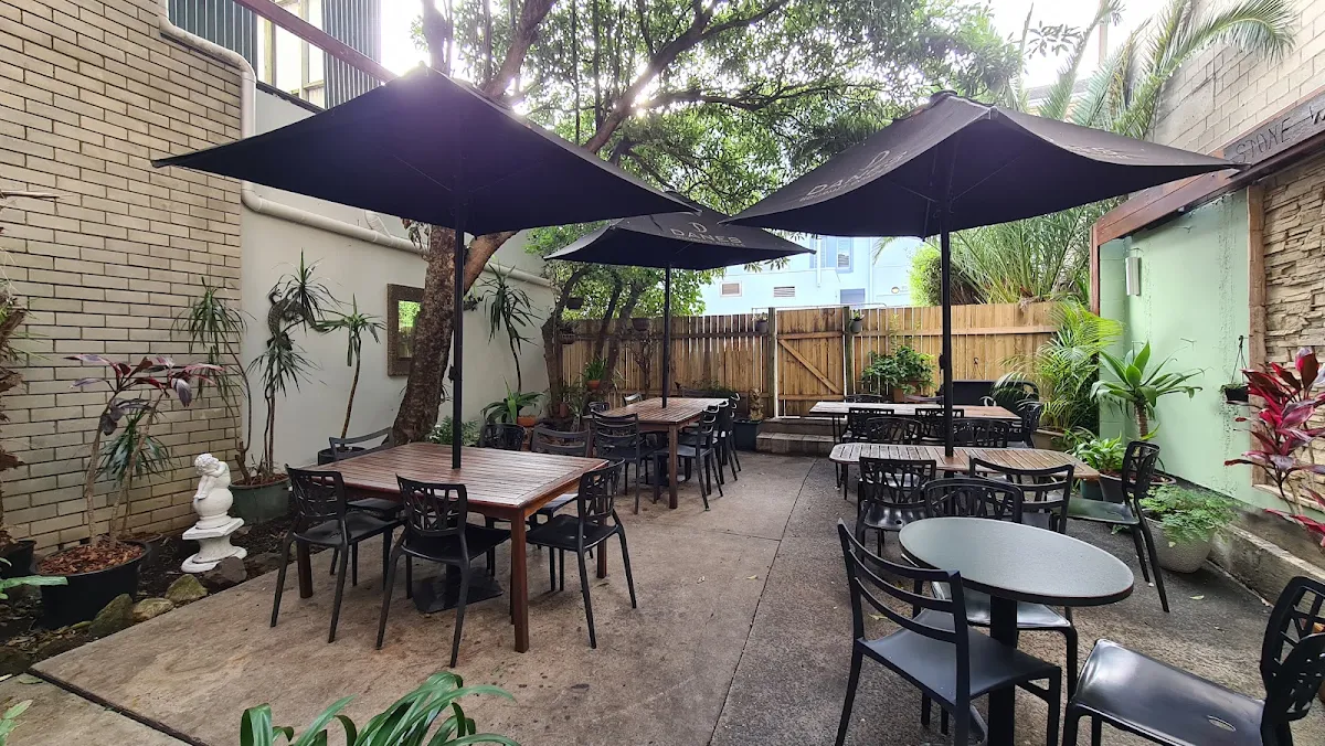 Vibe, Stonewall Cafe Kiama (Australian and Filipino food)