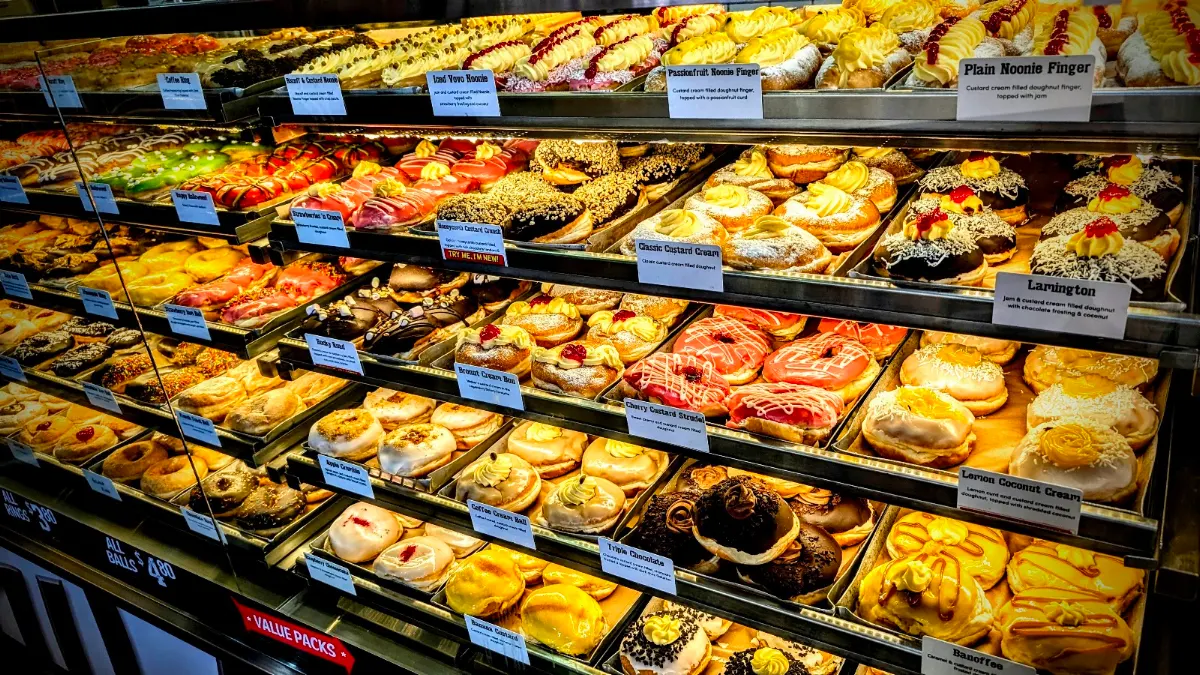 Vibe, Walker's Doughnuts Flinders Street Station