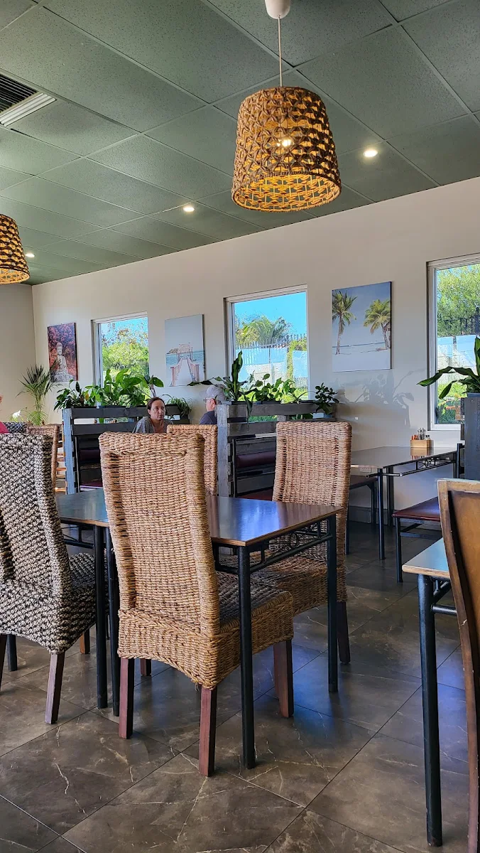 Vibe, Cafe Ya Here