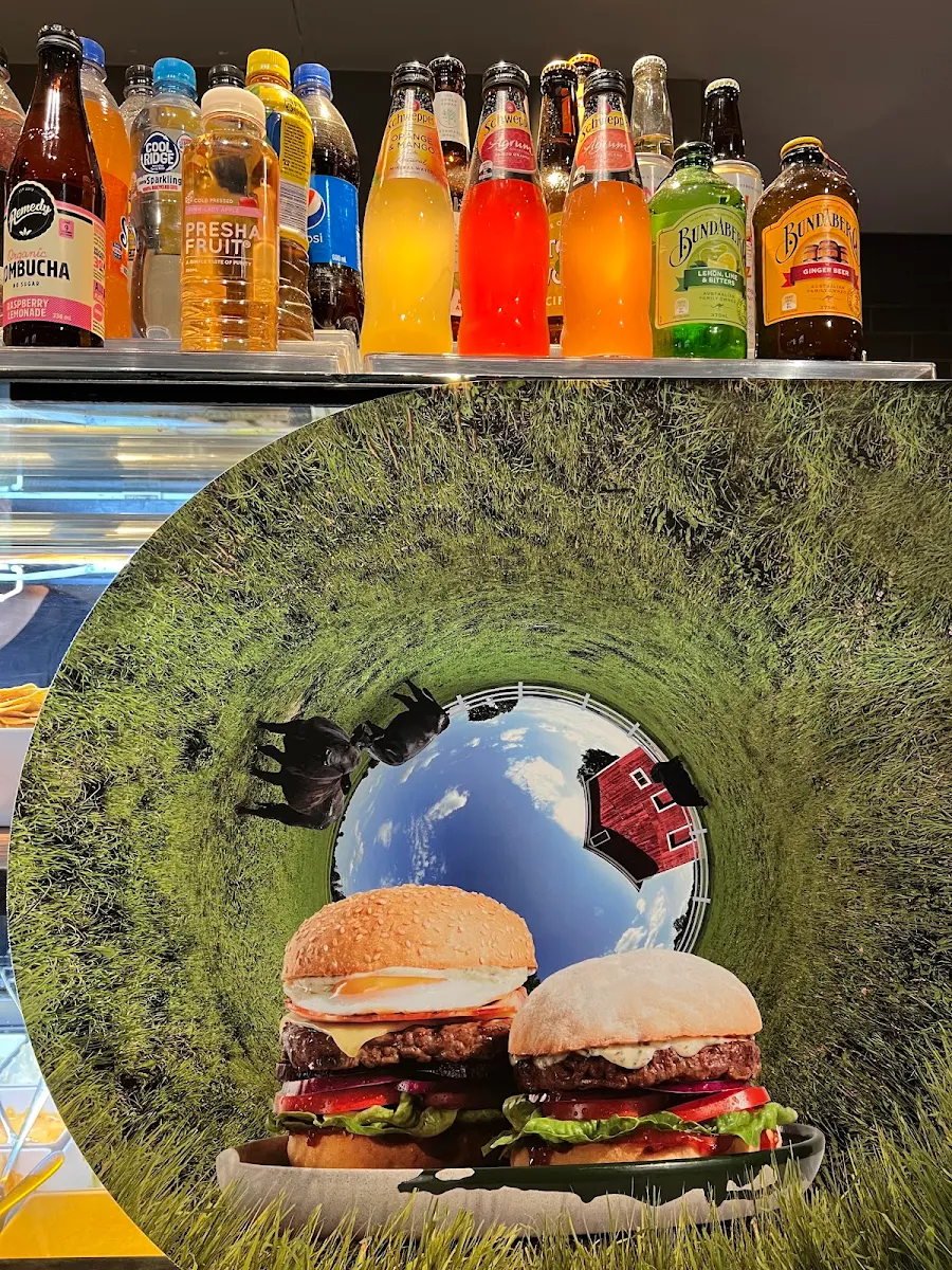 Menu, Grill'd Carlton