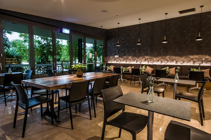 Vibe, The Pool Cafe