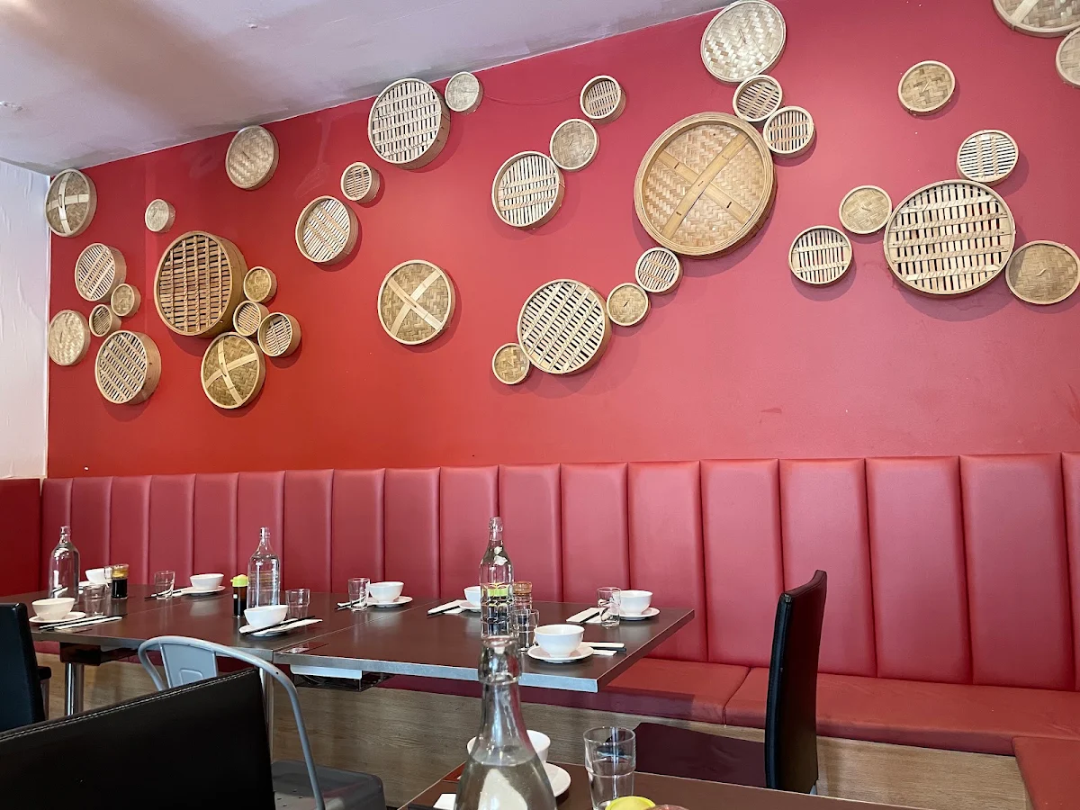 Vibe, Dickson Dumpling House