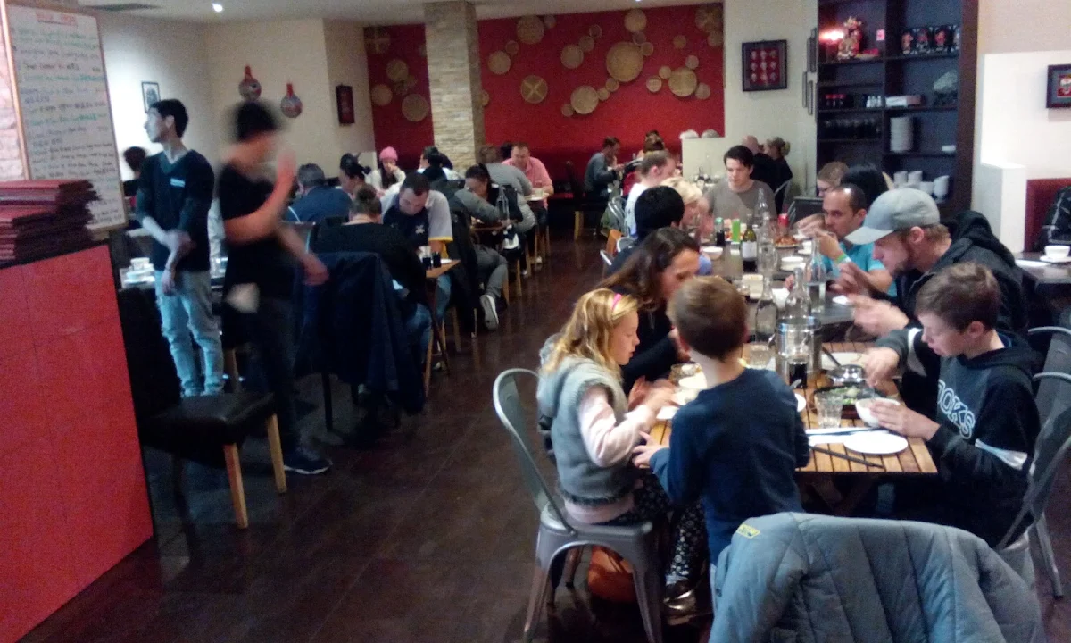 Vibe, Dickson Dumpling House