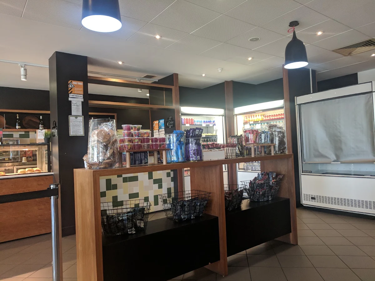 Vibe, Lazenby's Precinct